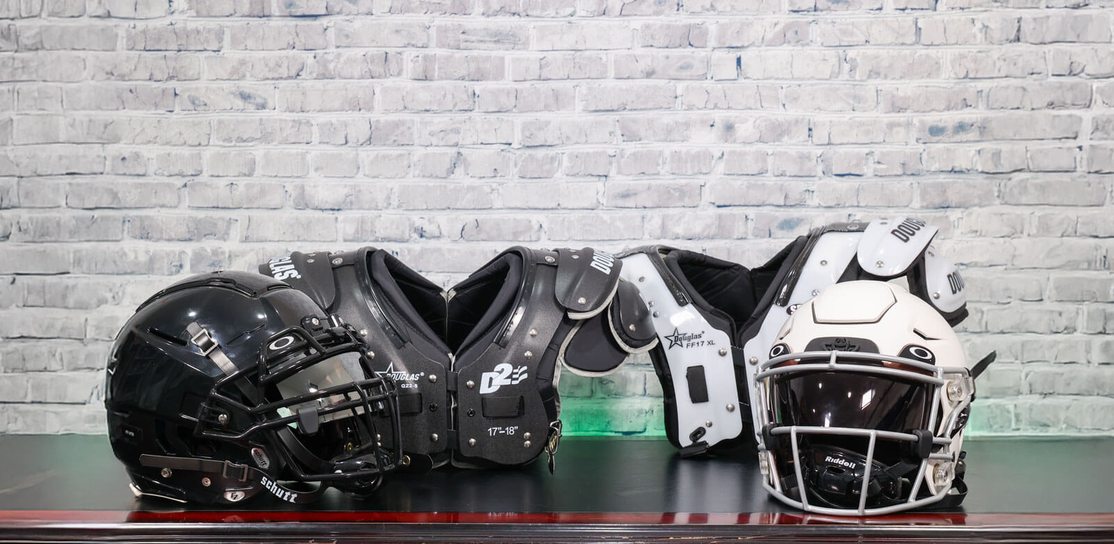 cl 12 user manual hjc helmet RPHA Maximized Venom DOT approved and wind STYLE_JK3429 Model:PC70HF DUNCAN BQ SM FOOTBALL
